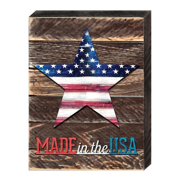 Designocracy Star Patriotic Art on Board Wall Decor 9891708